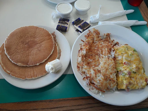 Spring House Family Restaurant photo 6